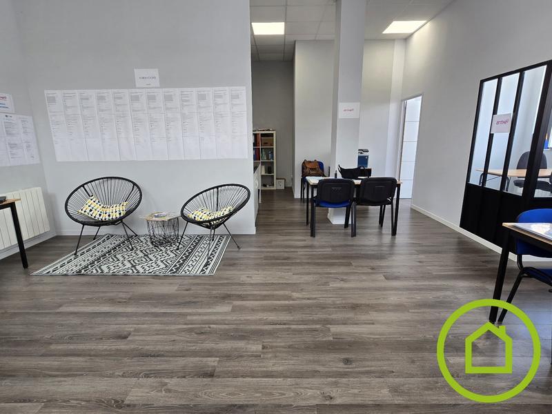 Bureau - 62 m² - 2 pièces