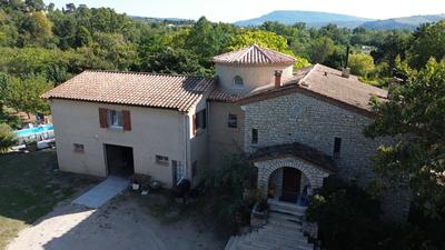 Bastide - 205 m² - 6 pièces