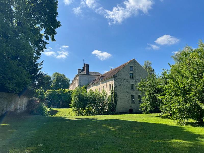 Maison - 474 m² - 10 pièces