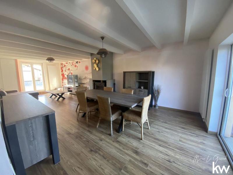 Maison - 151 m² - 6 pièces