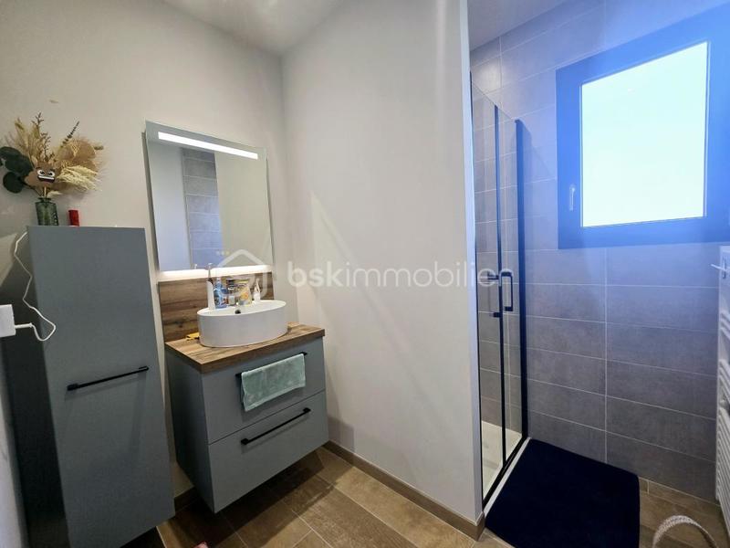 Maison - 148 m² - 4 pièces