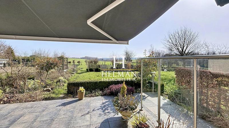 Maison - 171 m² - 6 pièces