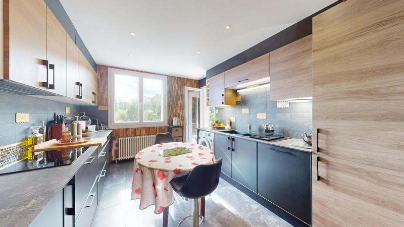 Villa - 200 m² - 7 pièces