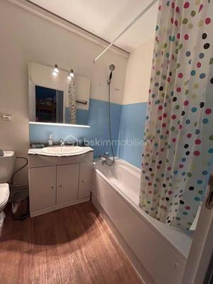 Studio - 27 m² - 1 pièce