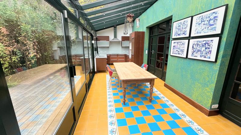 Maison - 200 m² - 7 pièces