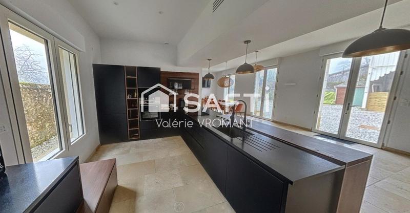 Hôtel particulier - 277 m² - 7 pièces