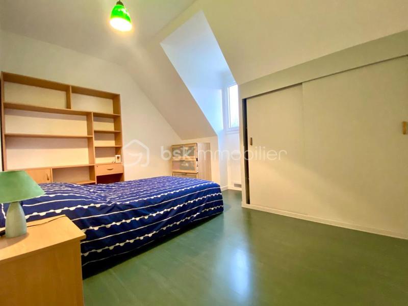 Pavillon - 110 m² - 6 pièces