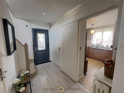 Maison - 81 m² - 5 pièces