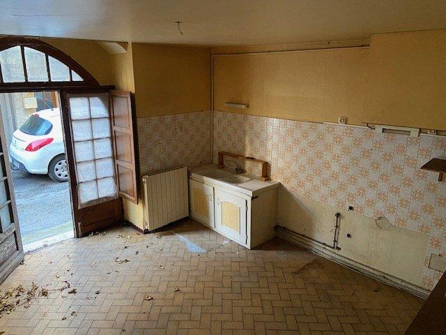 Maison en pierre - 91 m² - 5 pièces