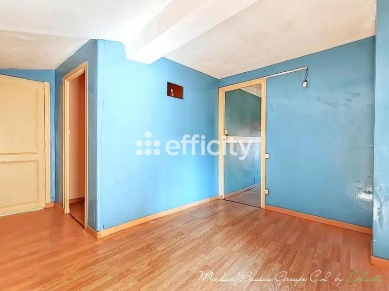 Immeuble - 120 m² - 7 pièces