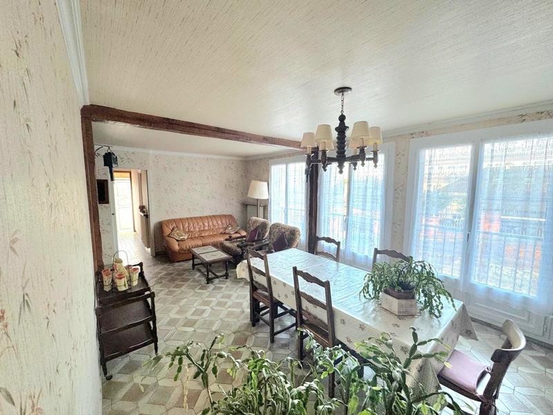 Maison - 85 m² - 4 pièces