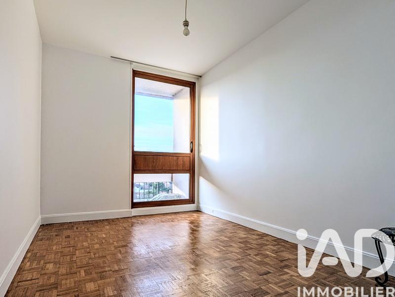 Appartement - 92 m² - 5 pièces