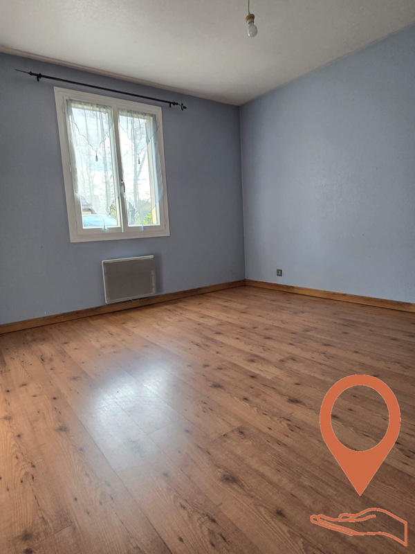 Maison traditionnelle - 140 m² - 7 pièces