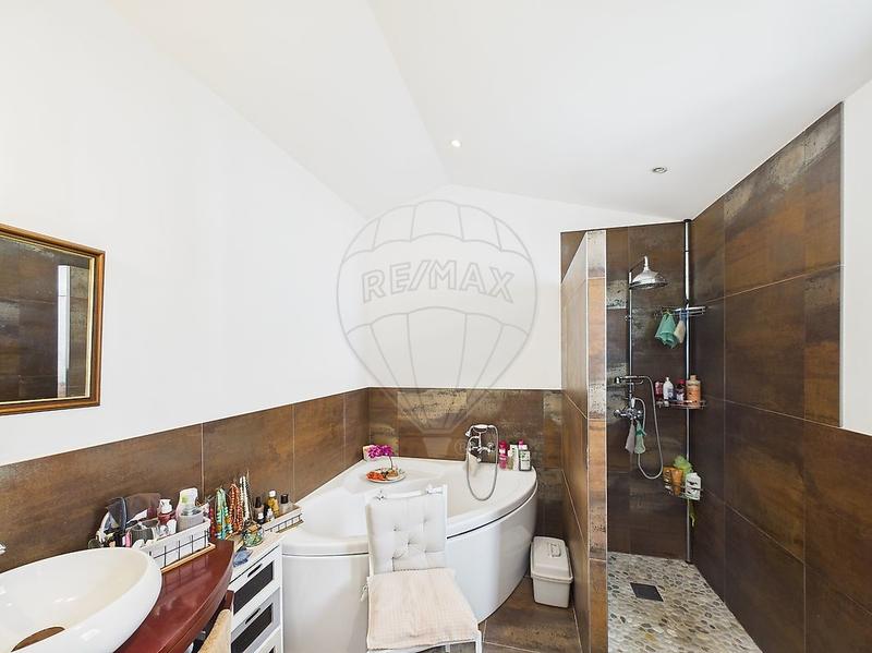 Villa - 174 m² - 7 pièces