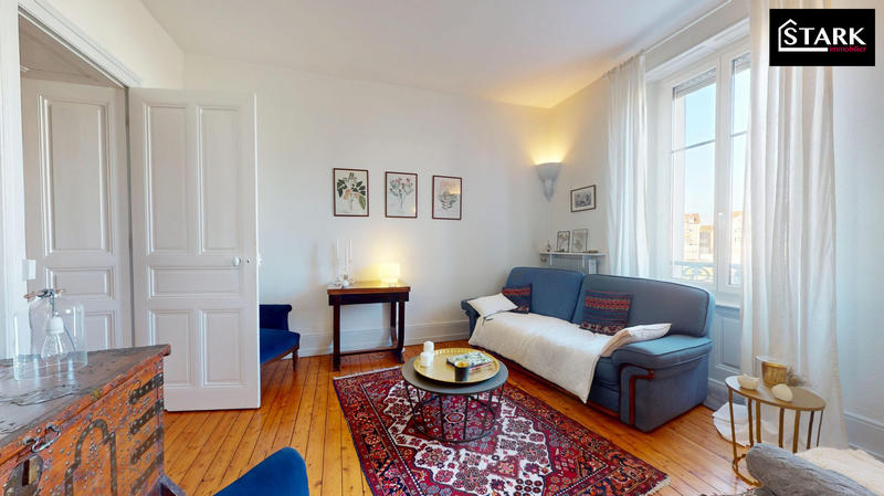 Appartement - 131 m² - 7 pièces