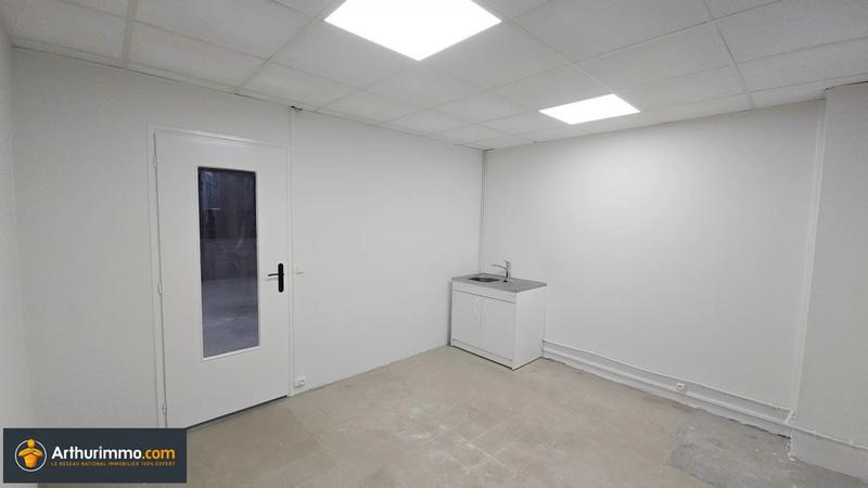 Bureau - 443 m²