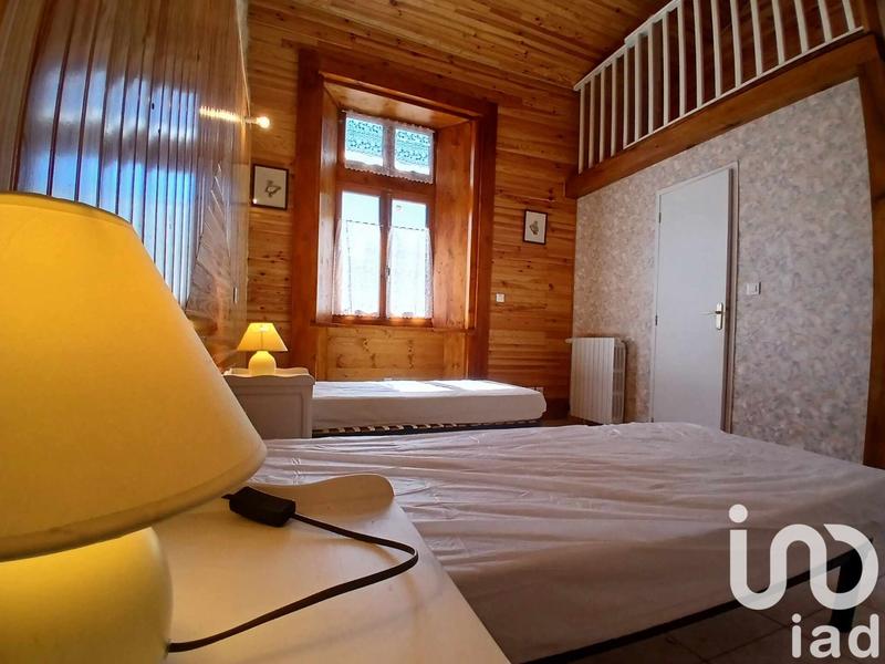 Maison - 354 m² - 12 pièces