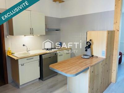 Appartement - 100 m² - 4 pièces