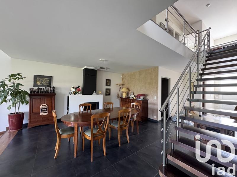 Maison - 175 m² - 6 pièces