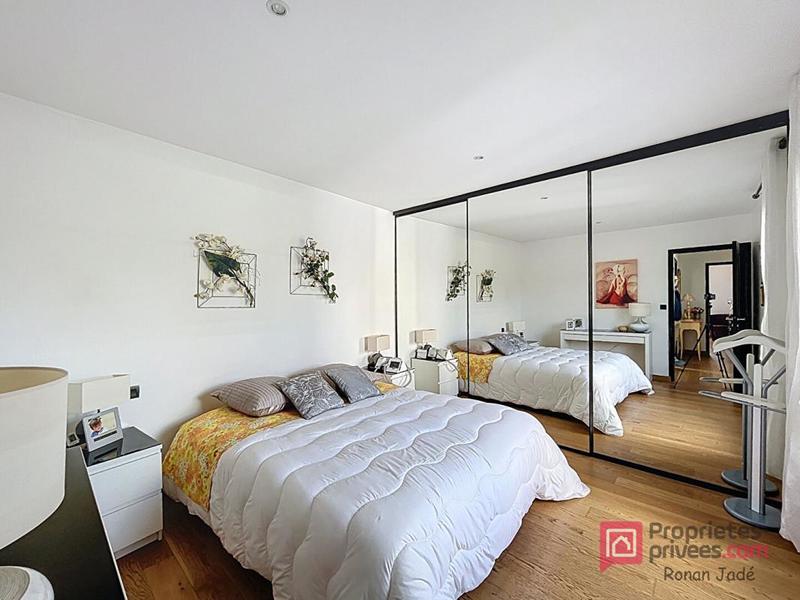 Appartement - 153 m² - 5 pièces