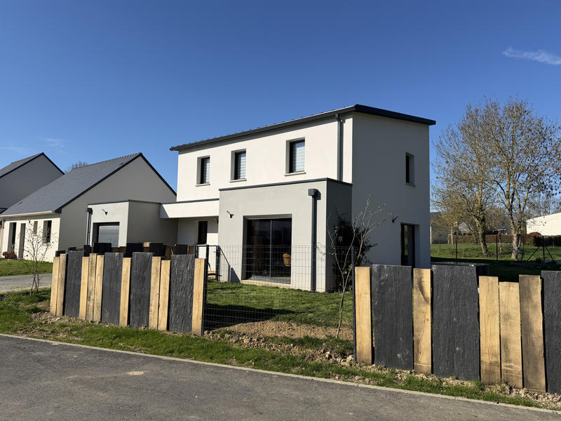 Maison - 130 m² - 6 pièces