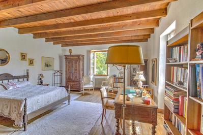 Maison en pierre - 192 m² - 6 pièces