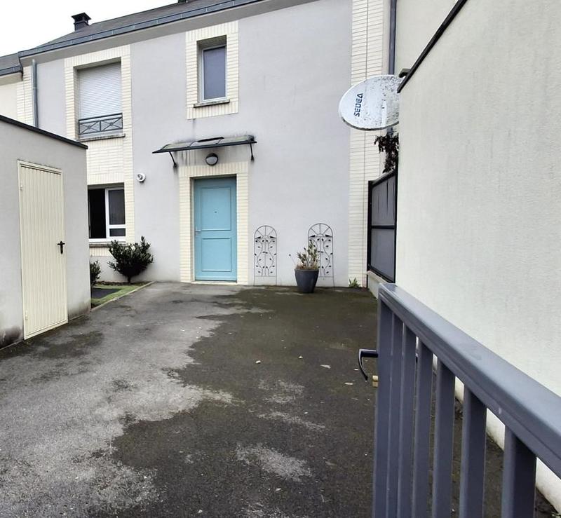 Maison - 83 m² - 4 pièces