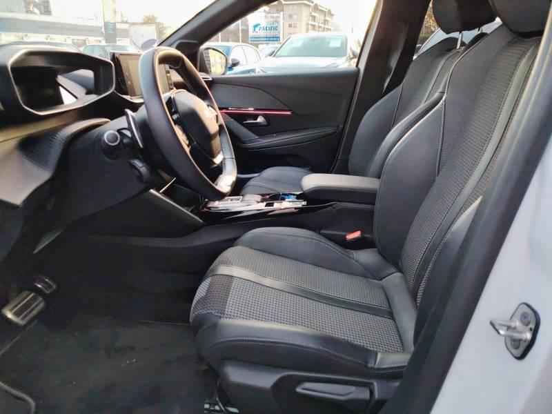 Peugeot 208 PureTech 100 s&amp;S Eat8 Gt