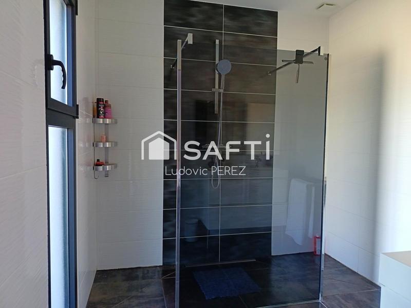 Maison - 290 m² - 5 pièces