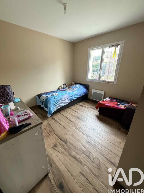 Maison - 103 m² - 8 pièces