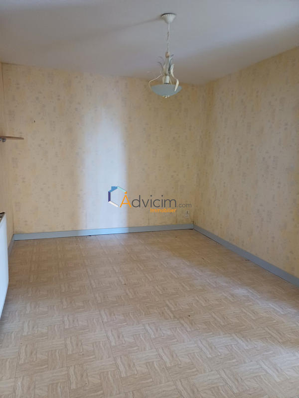 Maison - 191 m² - 7 pièces