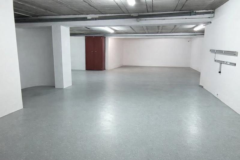 Maison - 187 m² - 8 pièces