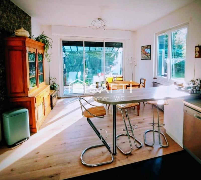 Maison de ville - 185 m² - 6 pièces