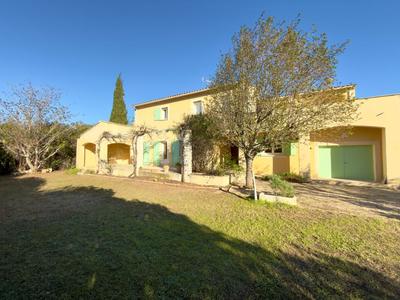 Propriété - 187 m² - 7 pièces