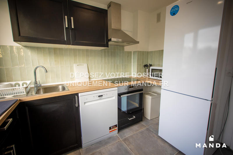 Chambre - 10 m² - 4 pièces