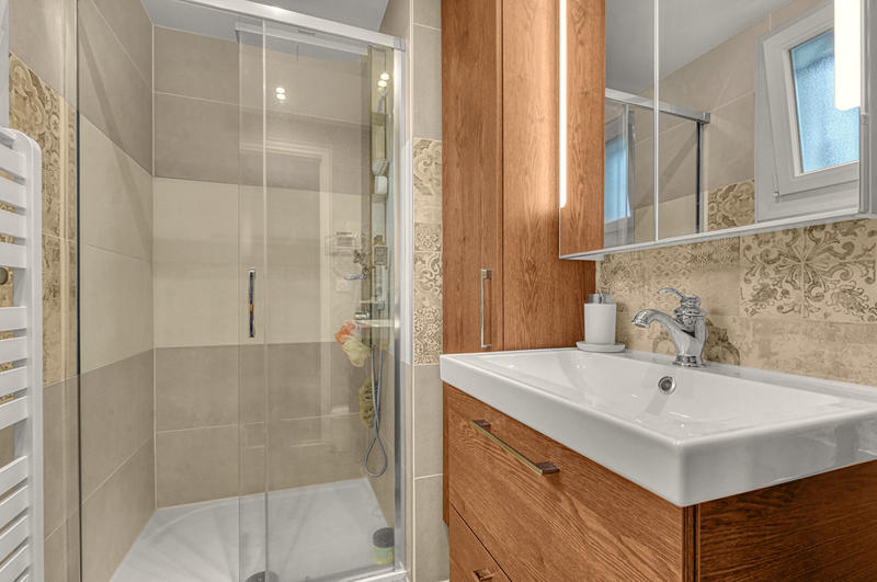 Maison - 180 m² - 6 pièces