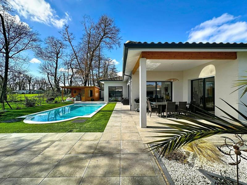 Maison - 112 m² - 5 pièces