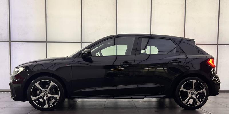 Audi A1 sportback 30 Tfsi 116 ch s tronic 7 s line