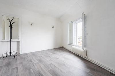 Appartement - 60 m² - 4 pièces