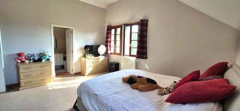 Fermette - 211 m² - 5 pièces