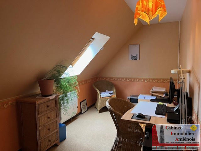 Pavillon - 150 m² - 8 pièces