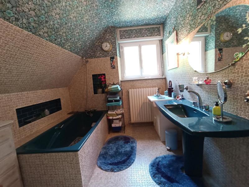 Maison - 158 m² - 7 pièces