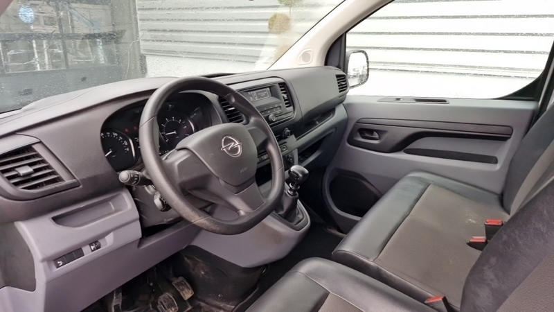 Opel Vivaro Fourgon L1 1.5 diesel 120 ch pack clim