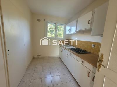 Maison - 82 m² - 5 pièces