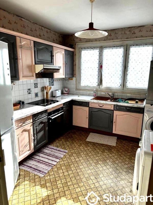 Chambre - 11 m² - 1 pièce