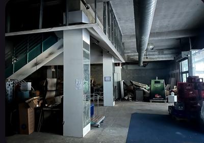 Local commercial - 1 052 m²