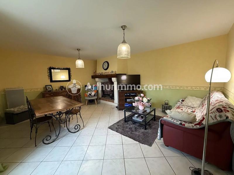 Maison - 183 m² - 8 pièces