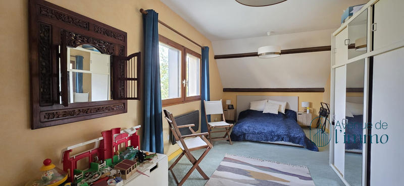 Maison - 178 m² - 8 pièces