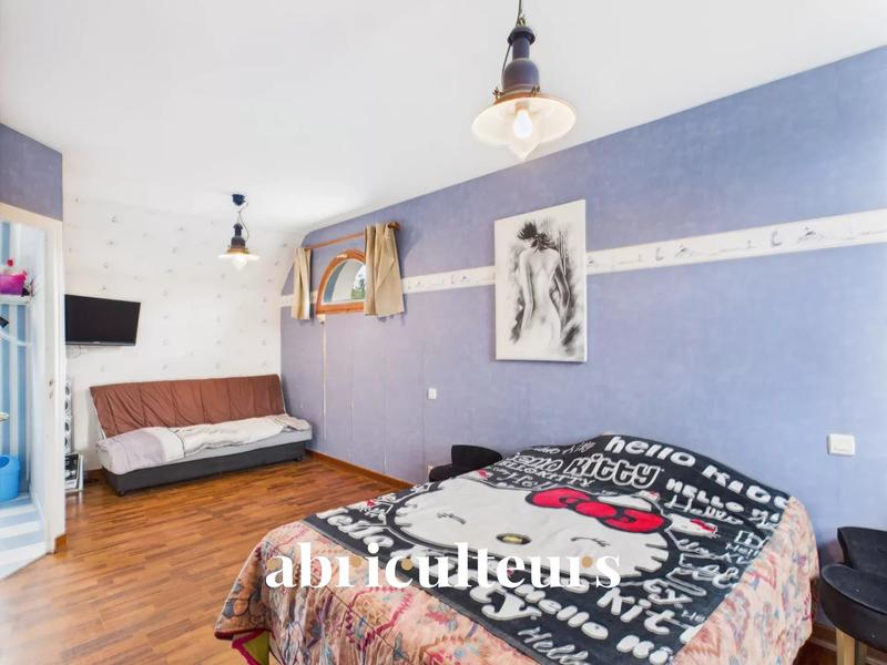 Maison - 175 m² - 6 pièces