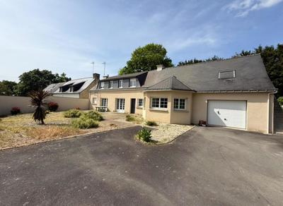 Maison - 165 m² - 7 pièces